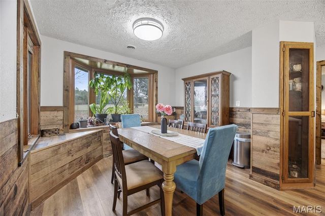 27960 Highway NN, Laquey, MO 65534