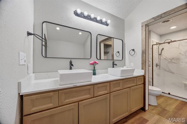 27960 Highway NN, Laquey, MO 65534