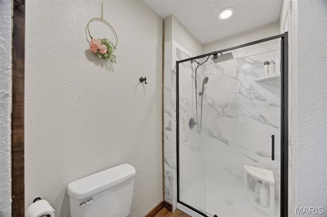 27960 Highway NN, Laquey, MO 65534