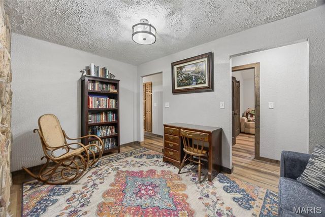 27960 Highway NN, Laquey, MO 65534