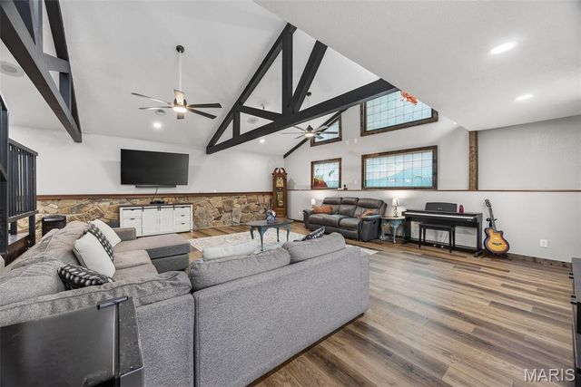 27960 Highway NN, Laquey, MO 65534