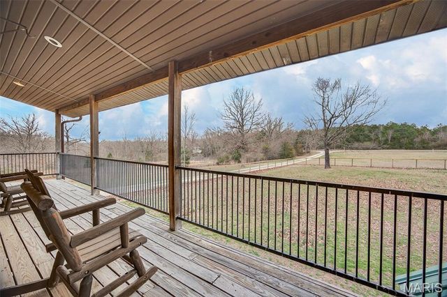 27960 Highway NN, Laquey, MO 65534