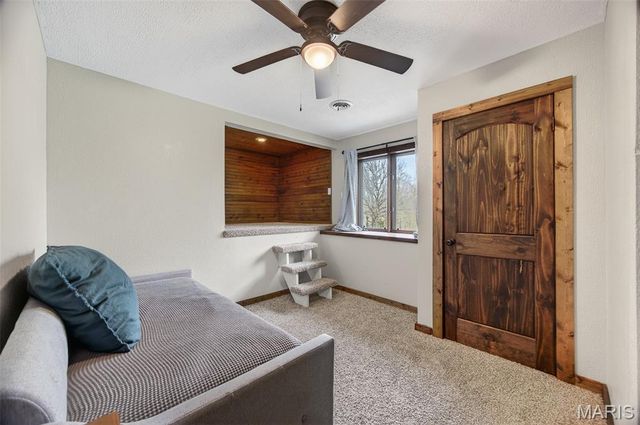 27960 Highway NN, Laquey, MO 65534