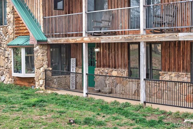 27960 Highway NN, Laquey, MO 65534