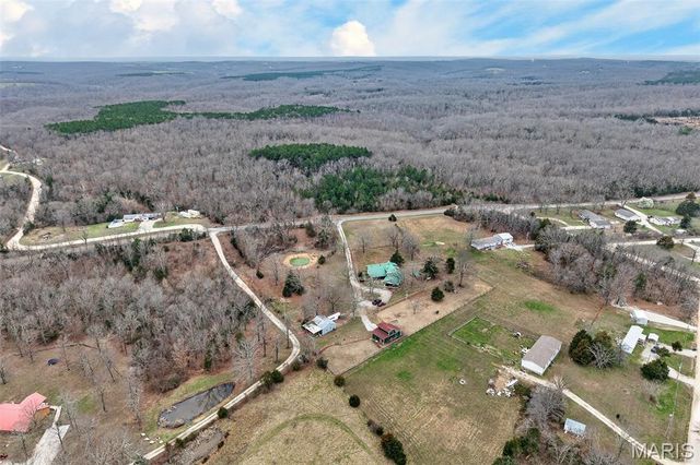 27960 Highway NN, Laquey, MO 65534