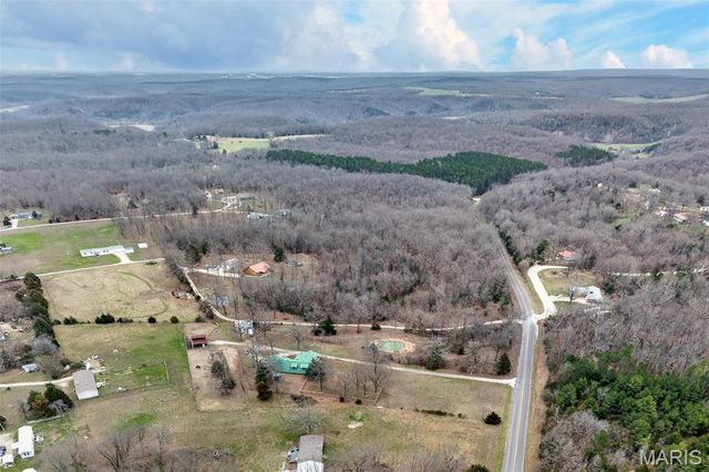 27960 Highway NN, Laquey, MO 65534