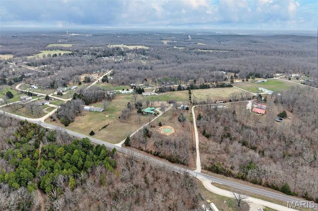 27960 Highway NN, Laquey, MO 65534