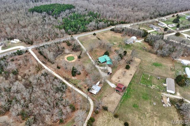 27960 Highway NN, Laquey, MO 65534