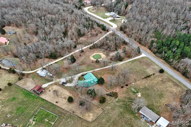 27960 Highway NN, Laquey, MO 65534