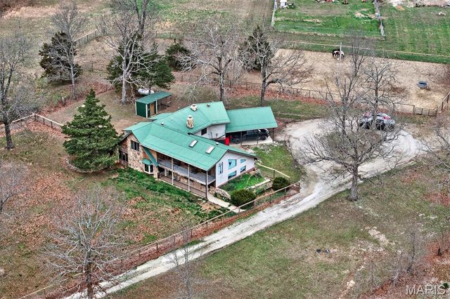 27960 Highway NN, Laquey, MO 65534