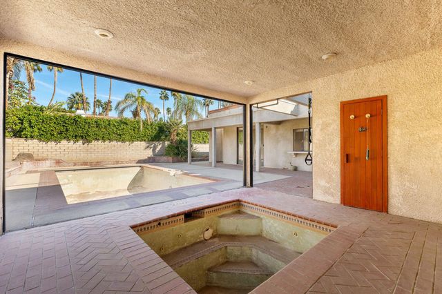 62 Sierra Madre Way, Rancho Mirage, CA 92270