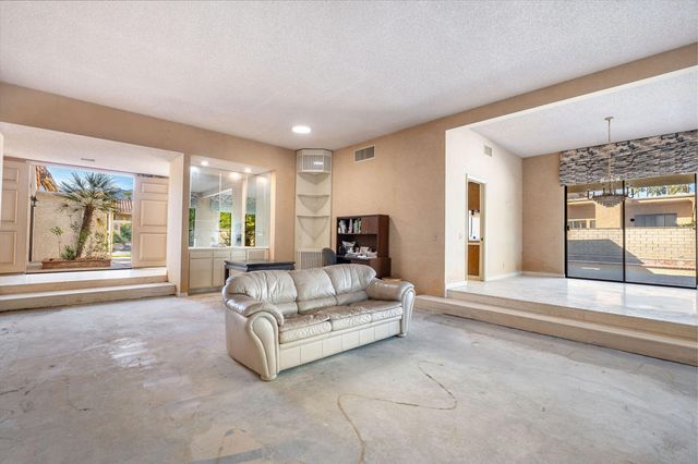 62 Sierra Madre Way, Rancho Mirage, CA 92270