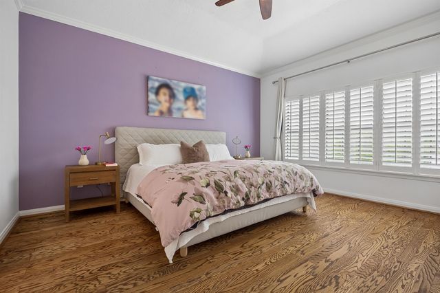 4209 Sunset Boulevard, West University Place, TX 77005