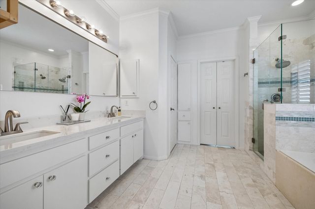 4209 Sunset Boulevard, West University Place, TX 77005