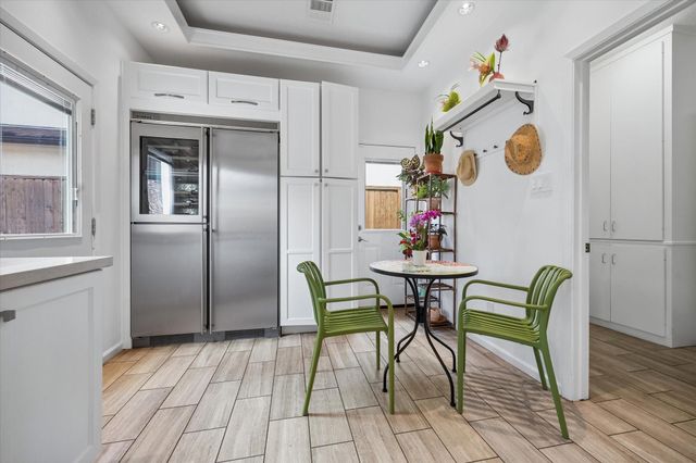 4209 Sunset Boulevard, West University Place, TX 77005