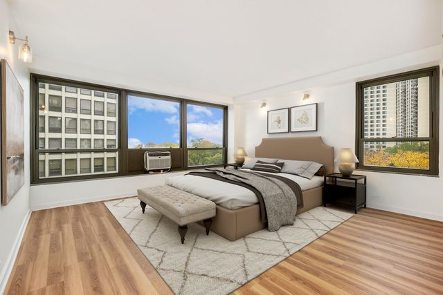 5050 S East End Avenue 7A, Chicago, IL 60615