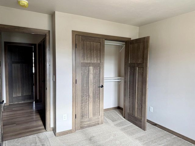 2289 OLIVER LANE, Green Bay, WI 54313