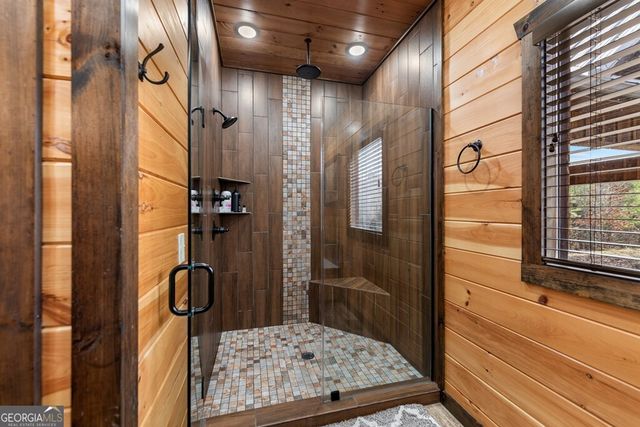 406 Hope Drive, Blue Ridge, GA 30513