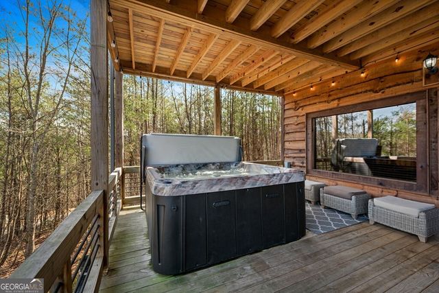 406 Hope Drive, Blue Ridge, GA 30513