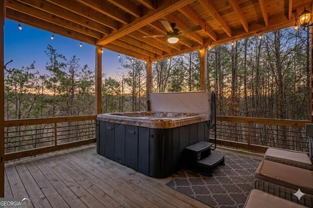 406 Hope Drive, Blue Ridge, GA 30513