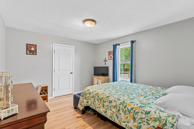 1034 N Clay Avenue, Springfield, MO 65802