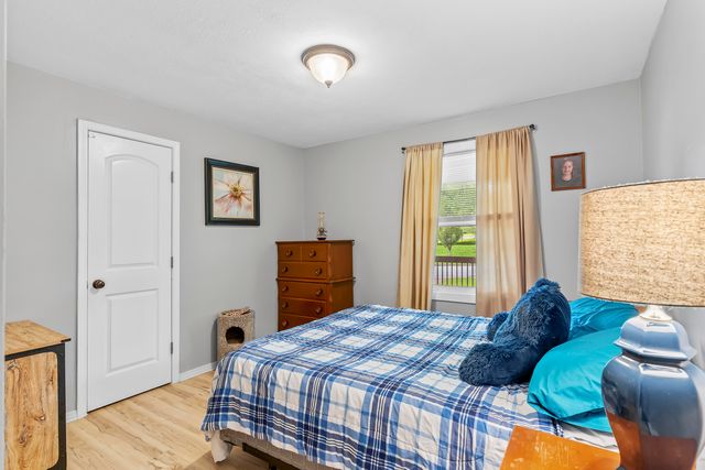 1034 N Clay Avenue, Springfield, MO 65802