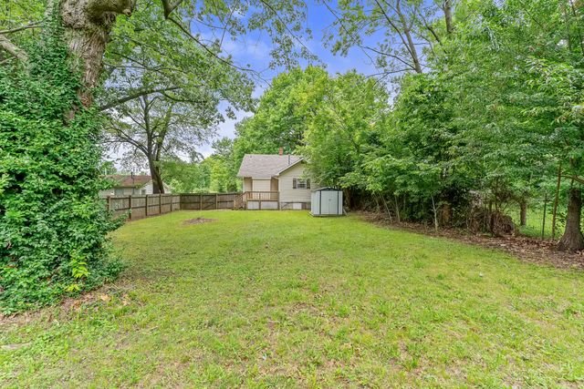 1034 N Clay Avenue, Springfield, MO 65802