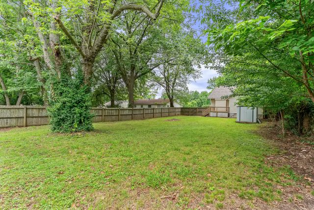1034 N Clay Avenue, Springfield, MO 65802