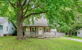 1034 N Clay Avenue, Springfield, MO 65802