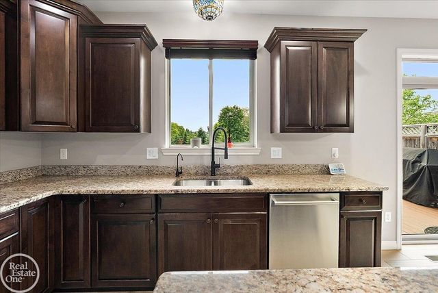 62861 Franklin Park Drive, Washington Twp, MI 48094