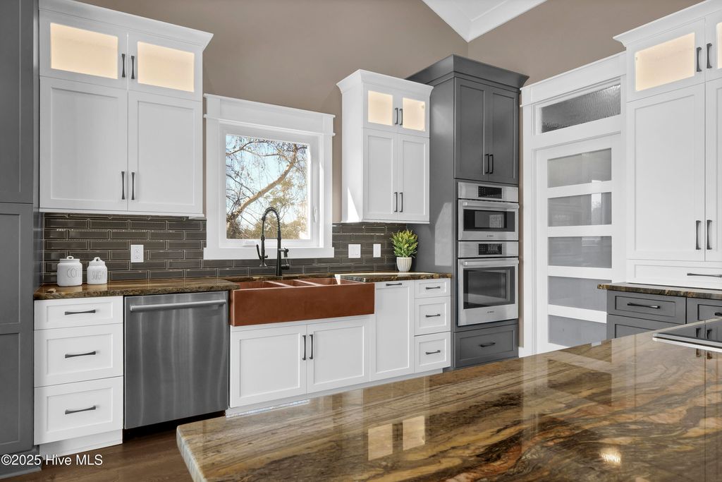 Image 15 of property listing at 1017 Mallard Bay Road, Hampstead, NC 28443