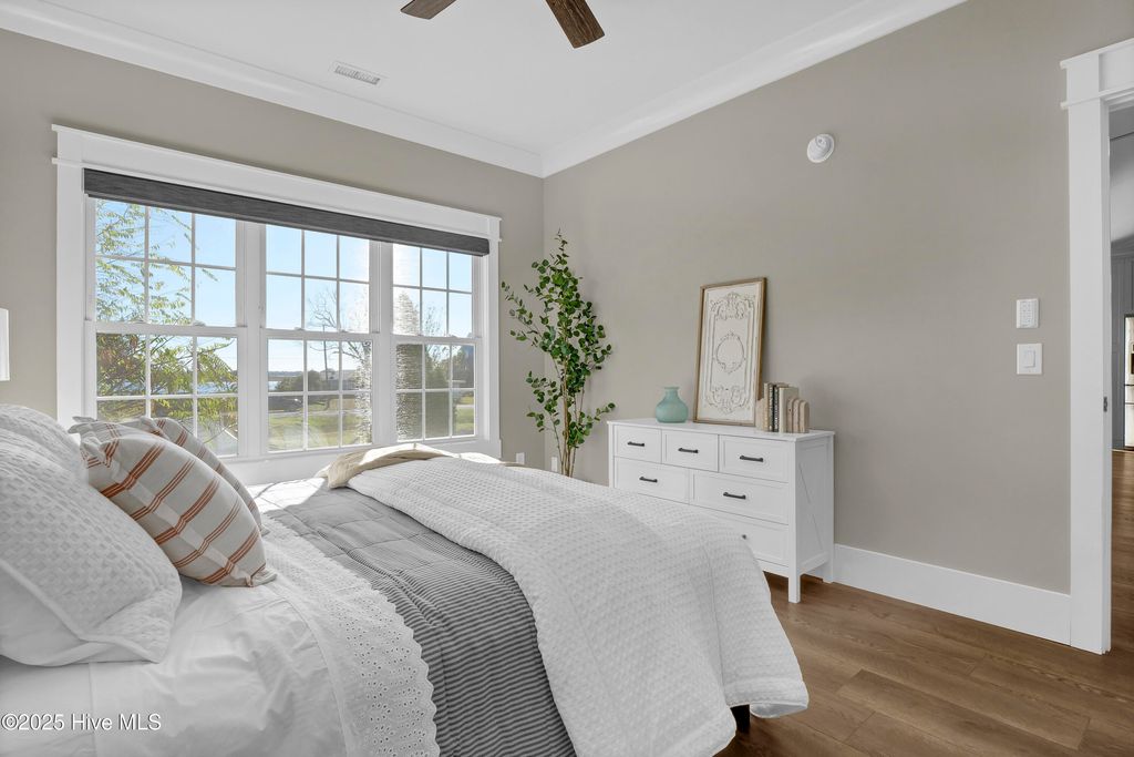 Image 24 of property listing at 1017 Mallard Bay Road, Hampstead, NC 28443