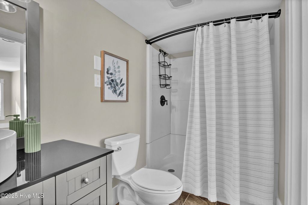 Image 49 of property listing at 1017 Mallard Bay Road, Hampstead, NC 28443