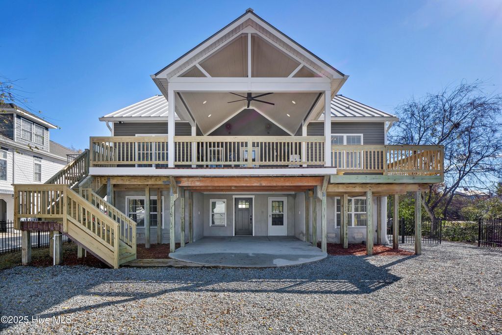 Image 63 of property listing at 1017 Mallard Bay Road, Hampstead, NC 28443