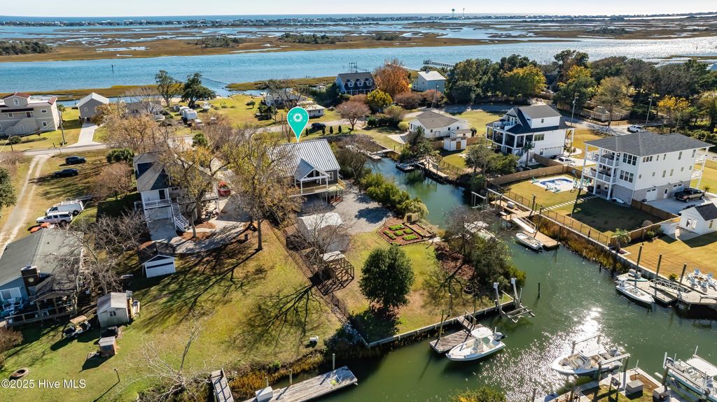 Image 70 of property listing at 1017 Mallard Bay Road, Hampstead, NC 28443