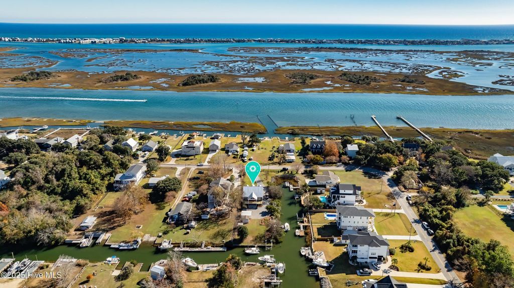 Image 78 of property listing at 1017 Mallard Bay Road, Hampstead, NC 28443