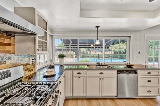 14871 Foxcroft Road, Tustin, CA 92780