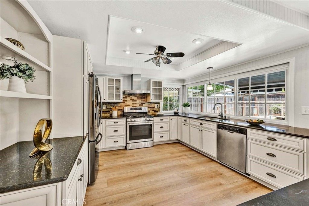 14871 Foxcroft Road, Tustin, CA 92780
