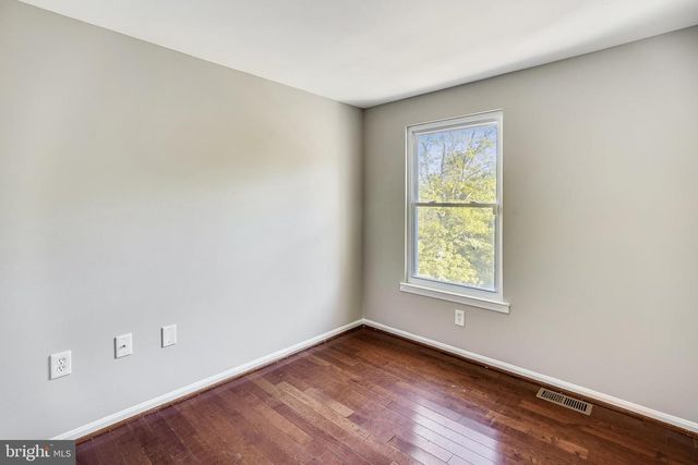 8151 TURN LOOP RD, Glen Burnie, MD 21061