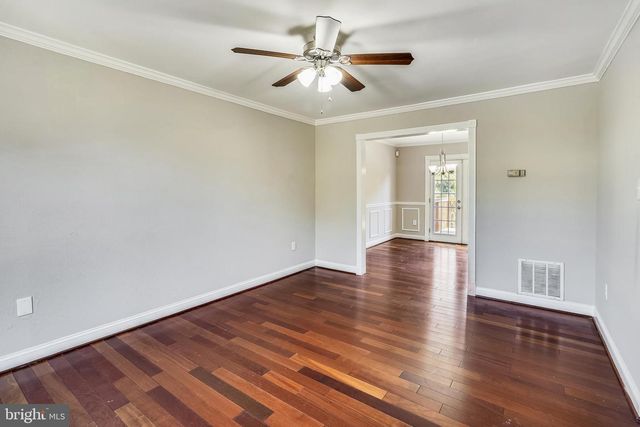 8151 TURN LOOP RD, Glen Burnie, MD 21061