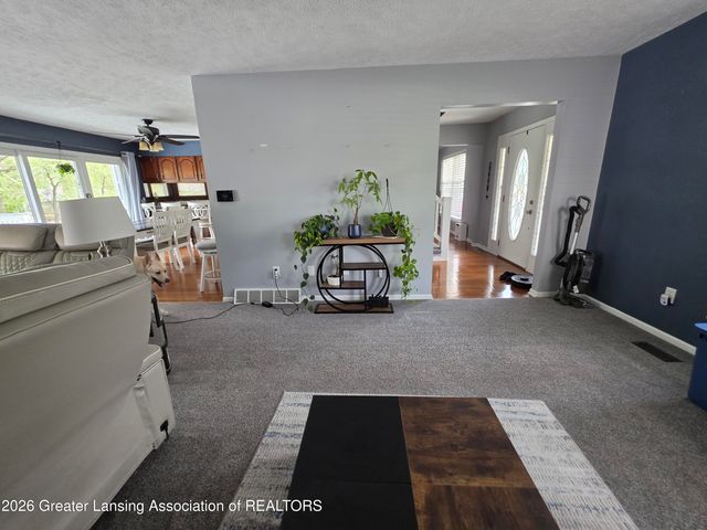 301 Windy Rush Lane, Dewitt, MI 48820