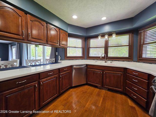 301 Windy Rush Lane, Dewitt, MI 48820