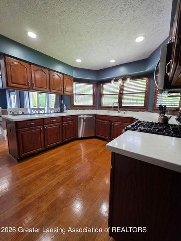 301 Windy Rush Lane, Dewitt, MI 48820