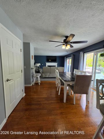 301 Windy Rush Lane, Dewitt, MI 48820