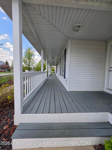 301 Windy Rush Lane, Dewitt, MI 48820