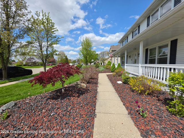 301 Windy Rush Lane, Dewitt, MI 48820