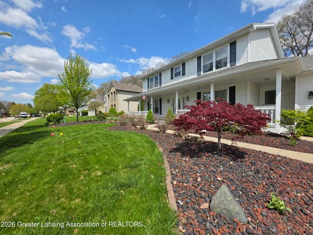 301 Windy Rush Lane, Dewitt, MI 48820