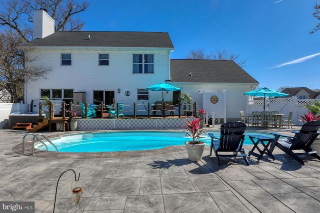 24 BLACKPOOL RD, Rehoboth Beach, DE 19971