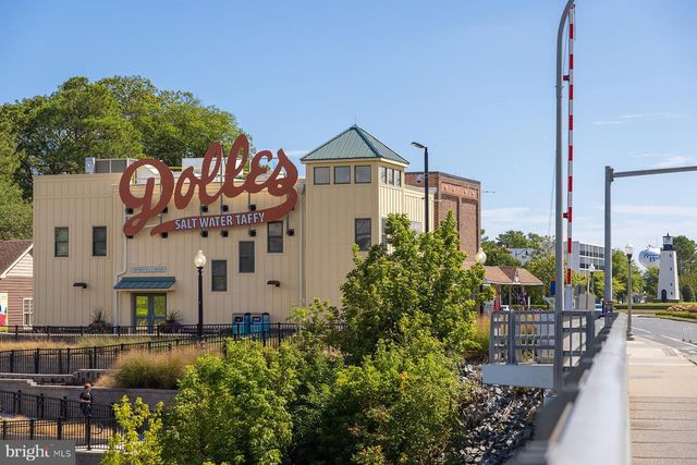 24 BLACKPOOL RD, Rehoboth Beach, DE 19971