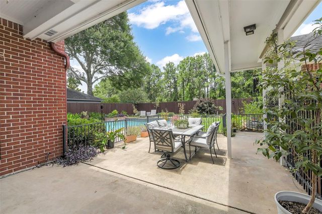19815 Atascocita Pines Drive, Humble, TX 77346